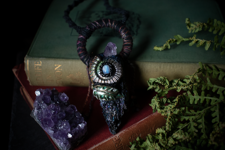 Pendants & Necklaces