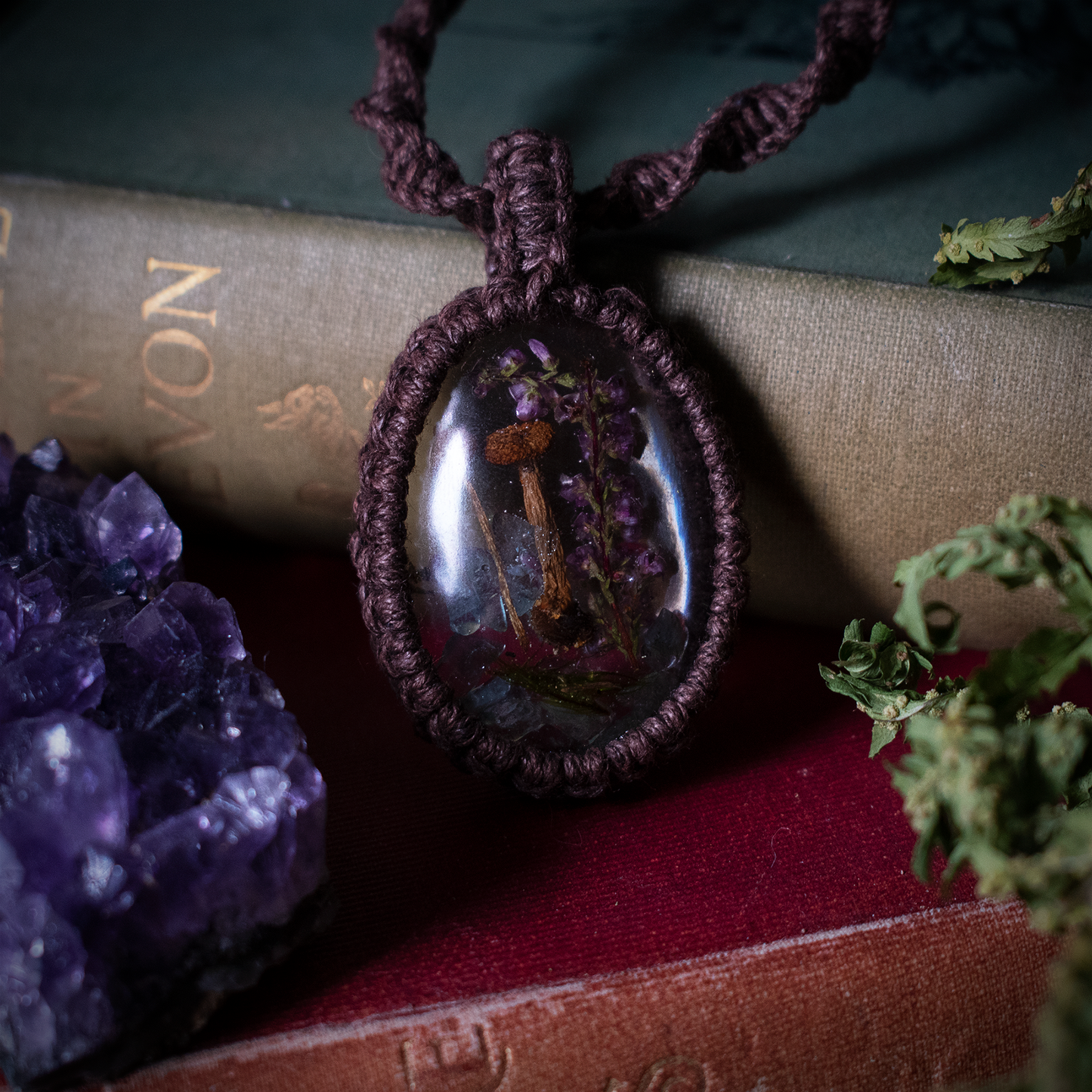 Heart of the Moors Necklace (Brown)
