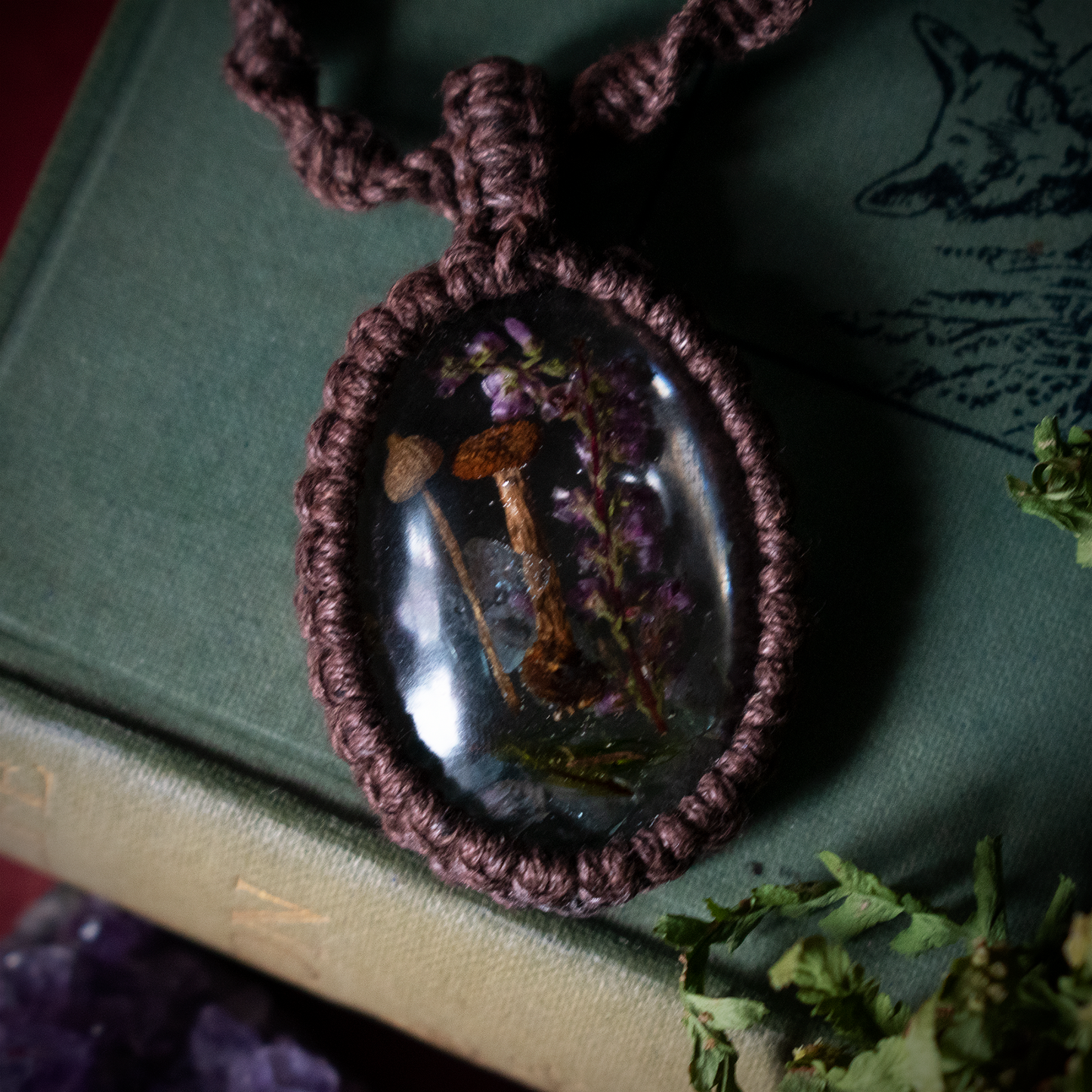 Heart of the Moors Necklace (Brown)